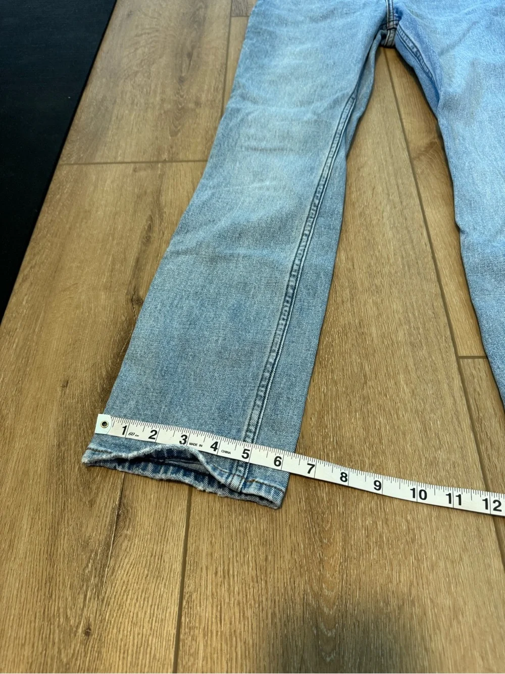 Abercrombie & Fitch The 90s Slim Straight Ultra High Rise Jeans size 26 / 2XS
